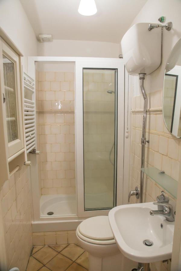 La Piazzetta Apartment Брачано Екстериор снимка
